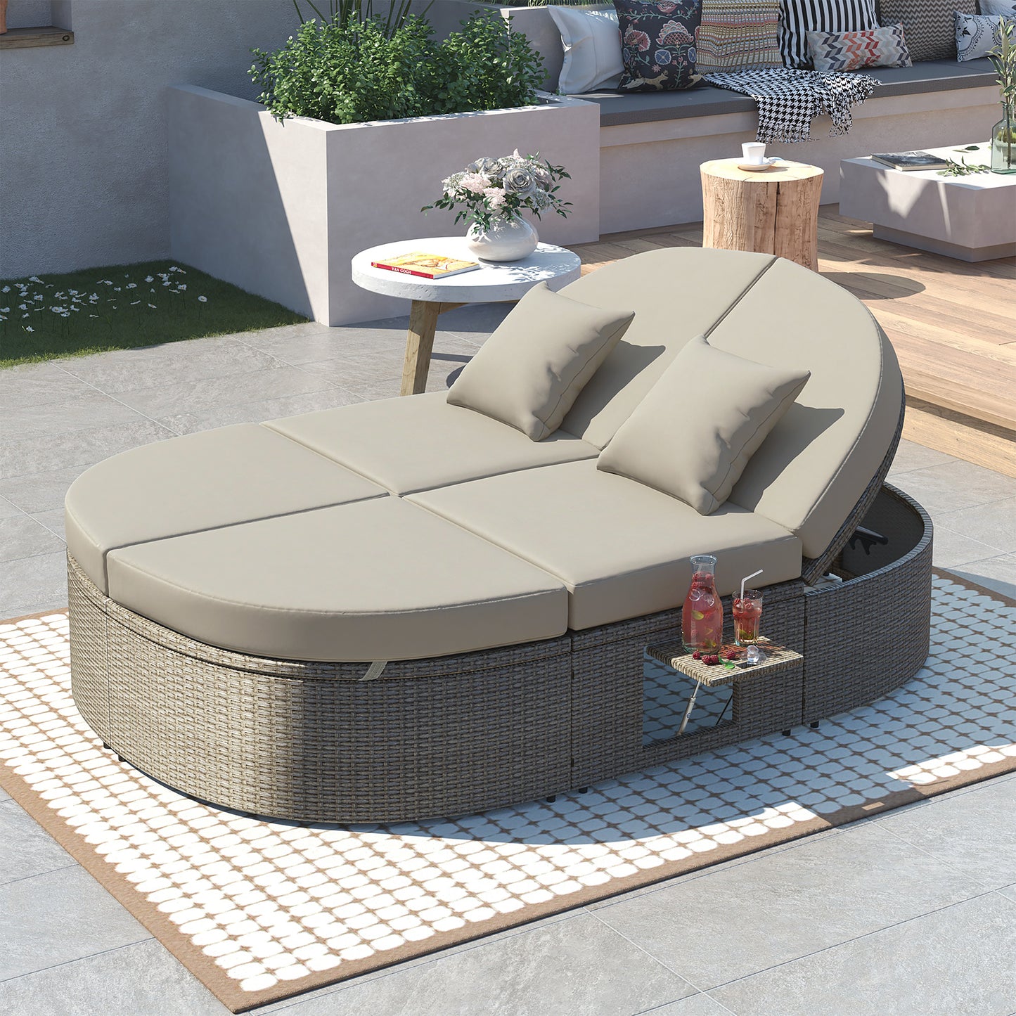 Outdoor Sun Bed Patio 2-Person Daybed with Cushions and Pillows, Rattan Garden