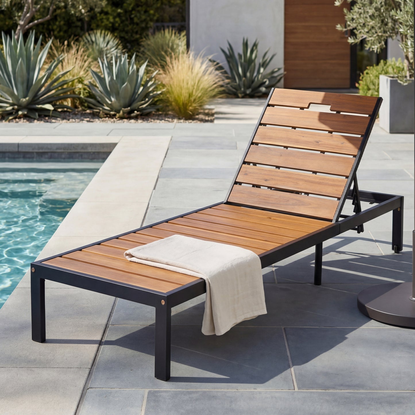 Outdoor Chaise Lounges Pool Lounge Chairs Outdoor Daybed Recliner with Adjustable Backrest