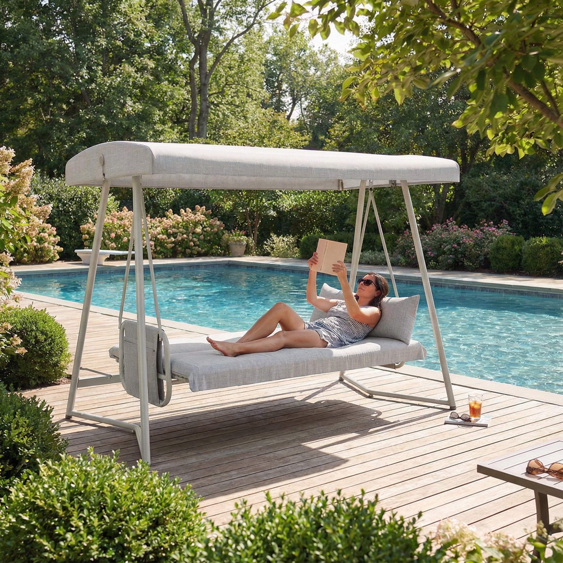 25518748