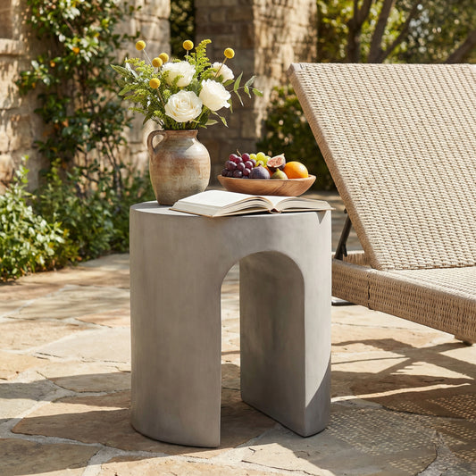 Outdoor MGO Round U-Shaped Side Table – Modern Light Grey Concrete Accent Table for Indoor & Outdoor Use