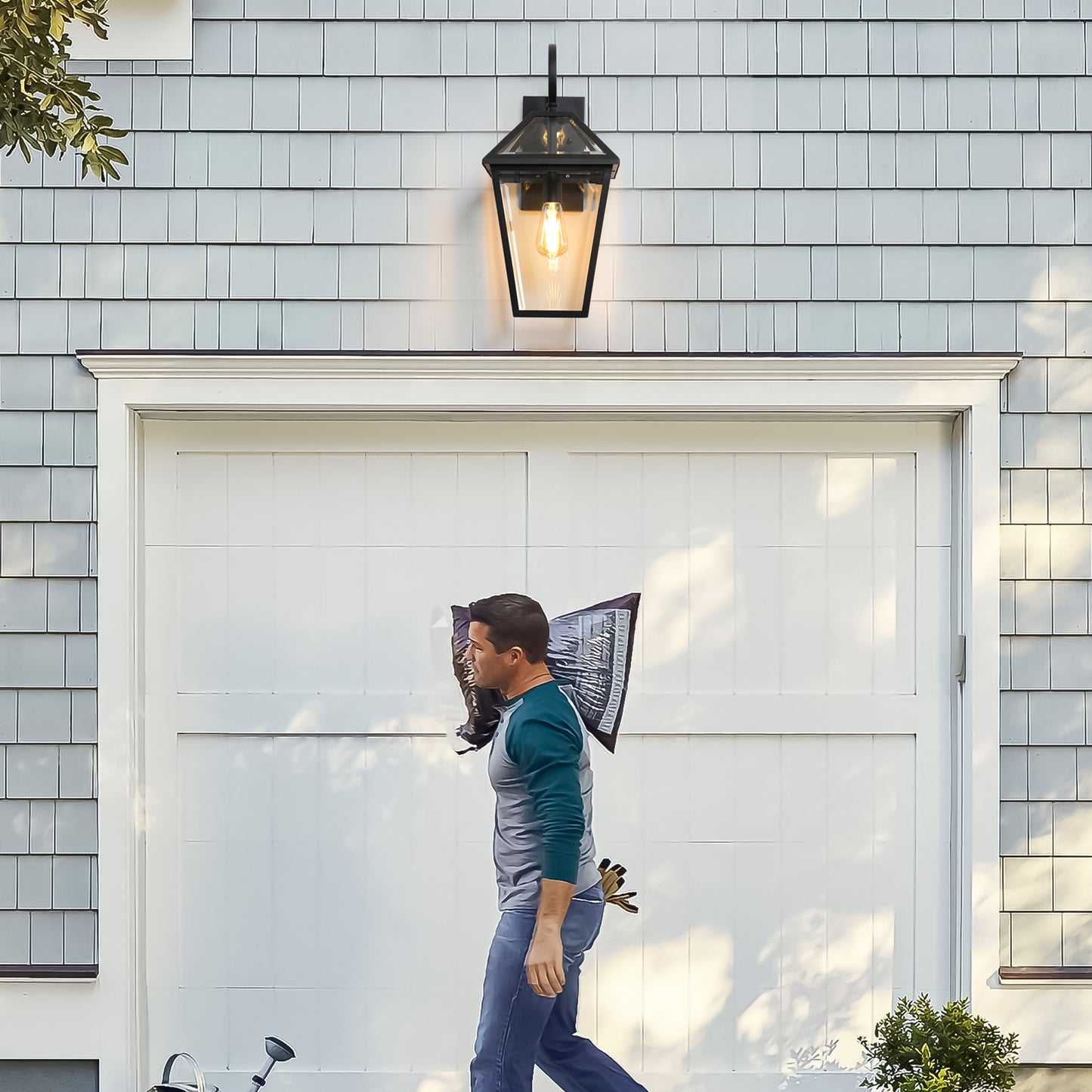 Modern Outdoor Waterproof Wall Lamp Supports multiple types of light bulbs 1 pack