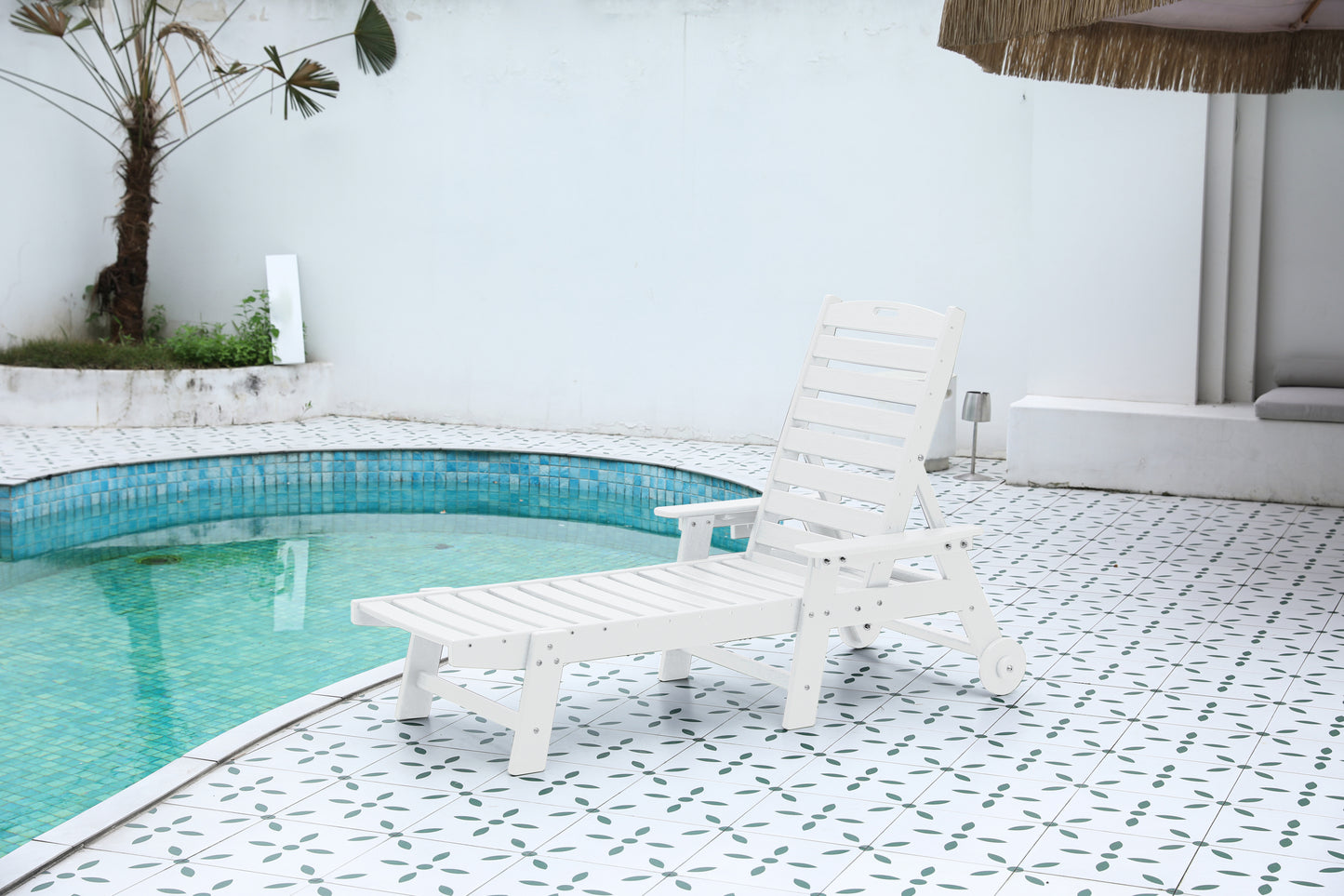 Lounge Chair Outdoor with Wood Texture, Oversized Chaise Lounge Chair with 5 Positions, HDPE, Patio Lounge Chair with Wh